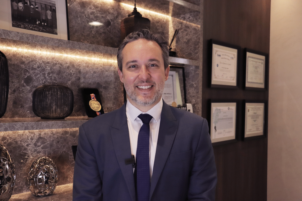Dr. Luis Gustavo Toledo, urologista referência para tratar HPB